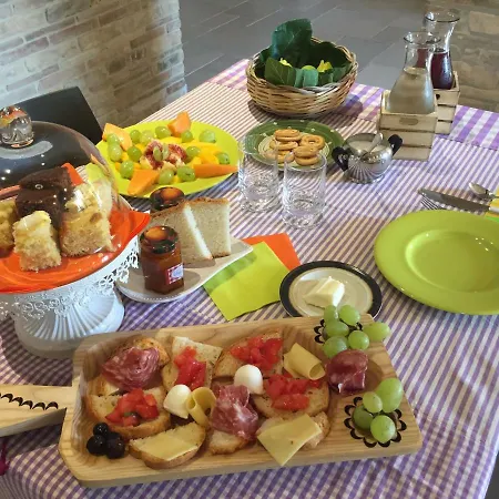 Bed & Breakfast Tenuta Porello 3*