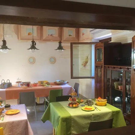 ベッド・アンド・ブレックファスト Tenuta Porello